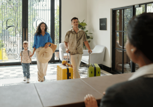 Hotel guest experience streamlining hotel room turnover