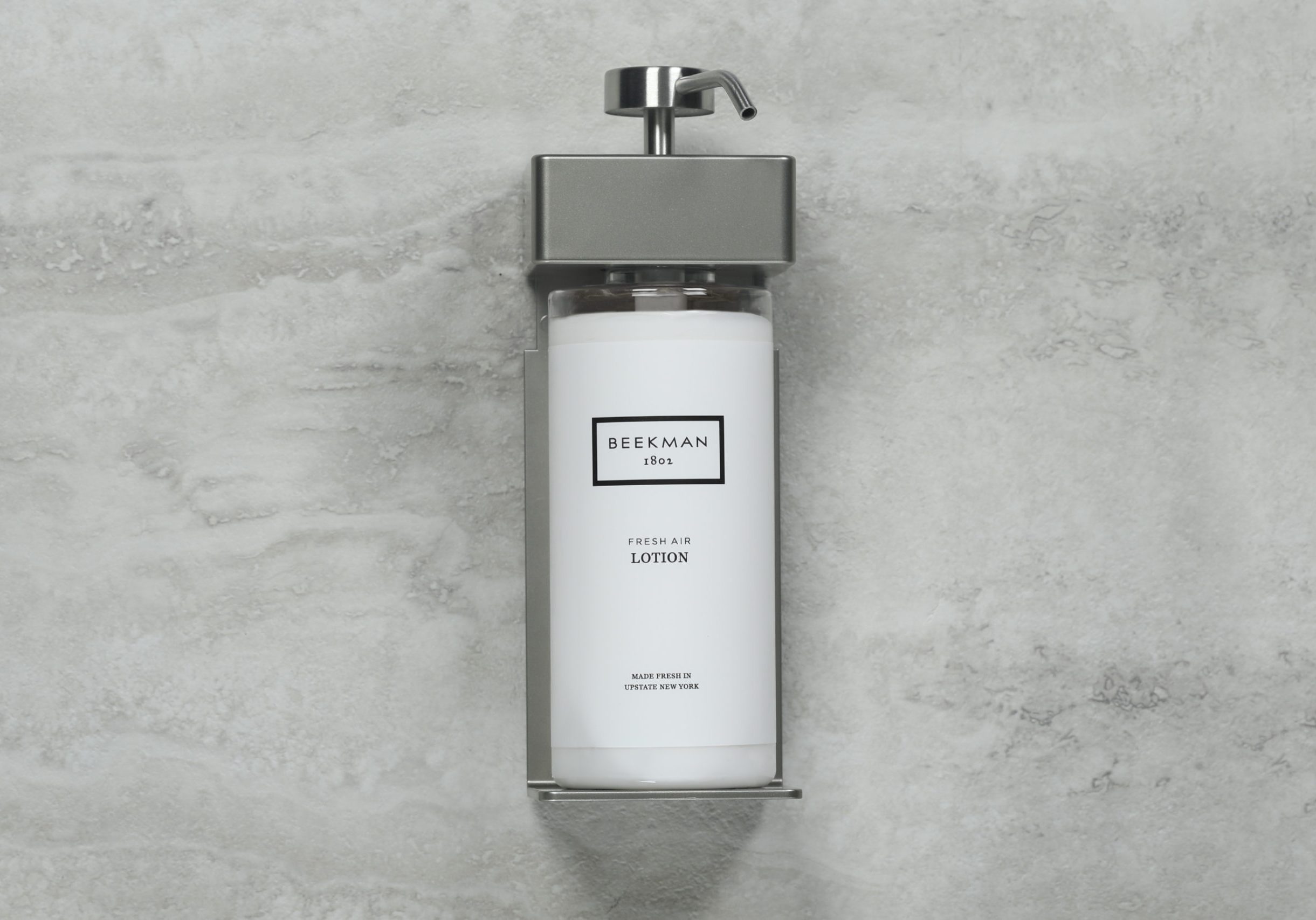 B1802_FA_SOlera_1bott_lotion